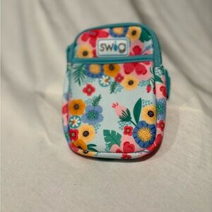 New Swig Mega Mug Pouch - Multicolor